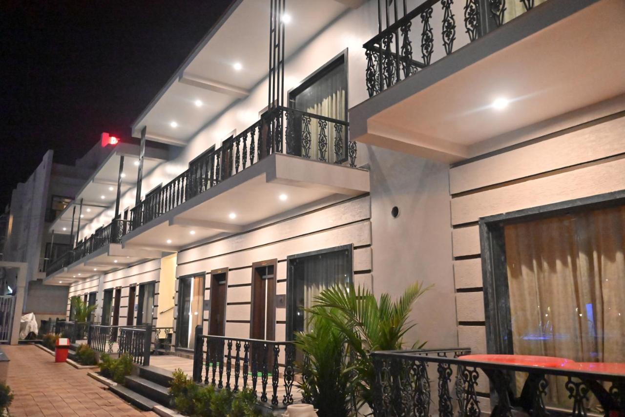 ماندارموني Moon Star Beach Resort المظهر الخارجي الصورة