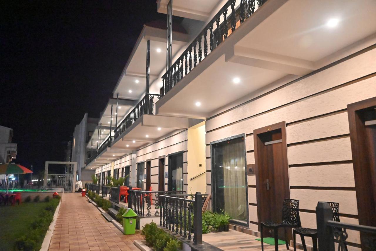 ماندارموني Moon Star Beach Resort المظهر الخارجي الصورة